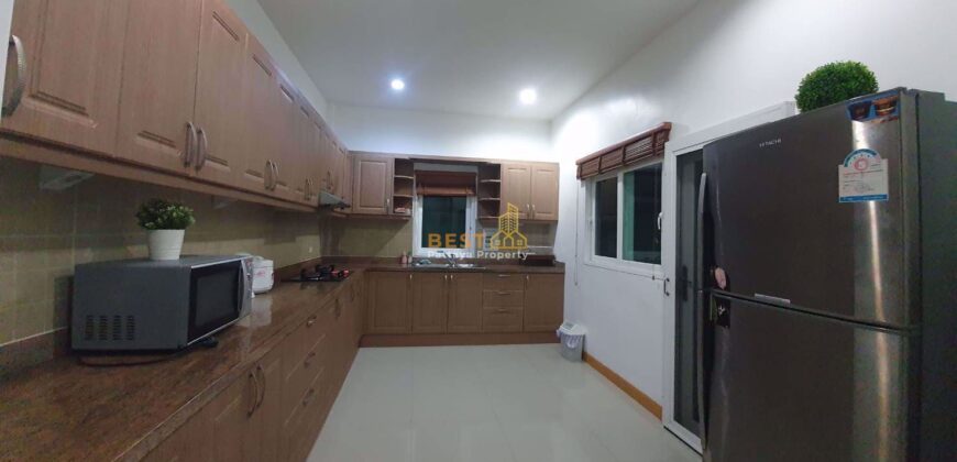 H009995 – East Pattaya Pool Villa For Sale