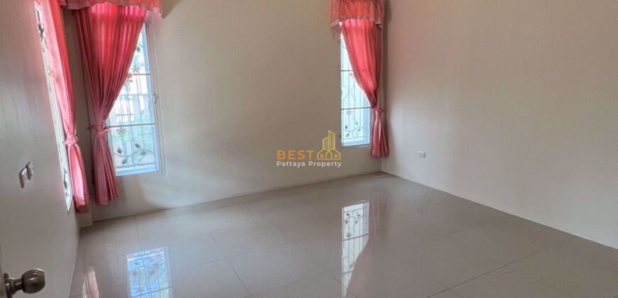 H010015 – East Pattaya Townhouse For Sale