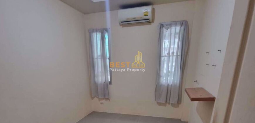 H010018 – East Pattaya Townhouse For Rent