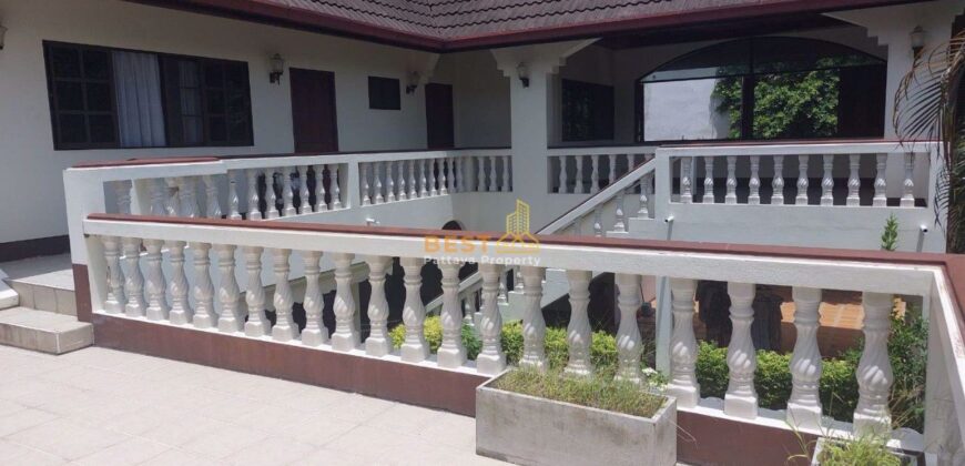 H010023 – Central Pattaya Villa / Single House For Sale