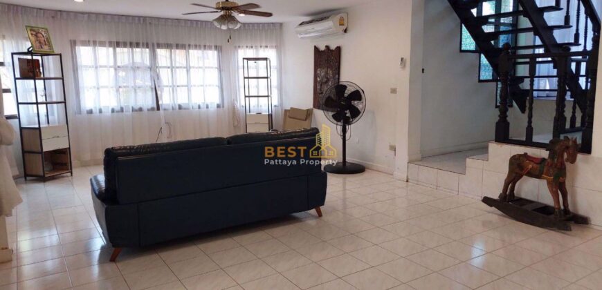 H010023 – Central Pattaya Villa / Single House For Sale