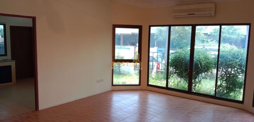 H010024 – East Pattaya Villa / Single House For Sale