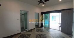 H010037 – East Pattaya Pool Villa For Sale