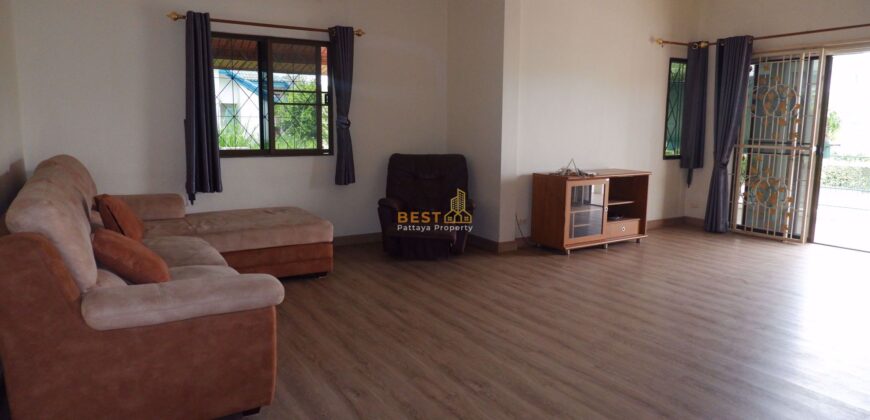 H010043 – East Pattaya Villa / Single House For Rent