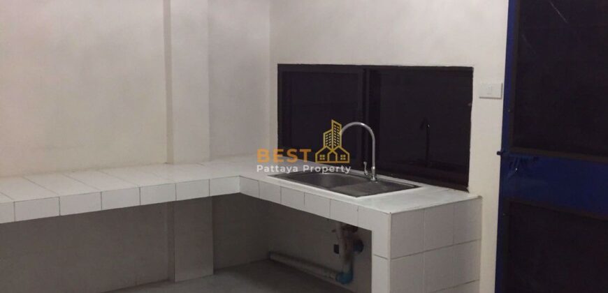 H010073 – East Pattaya Townhouse For Sale