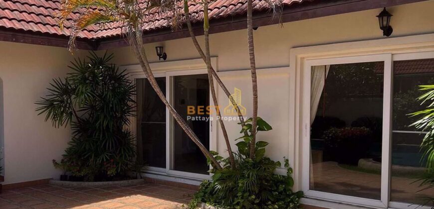 H010075 – East Pattaya Pool Villa For Sale