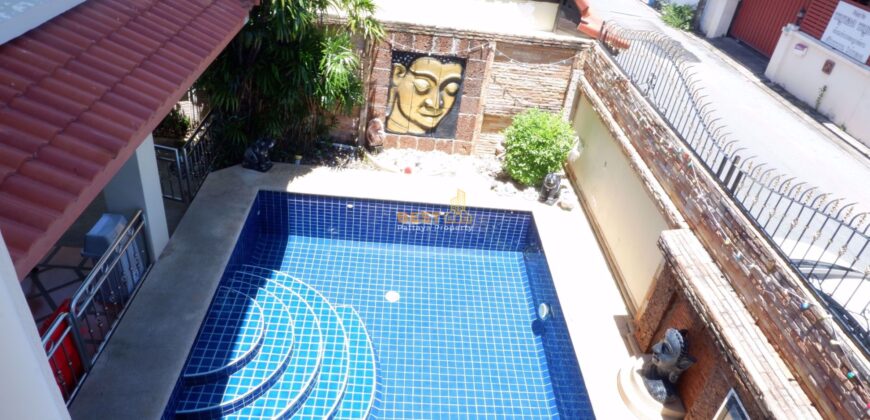 H010081 – East Pattaya Pool Villa For Rent