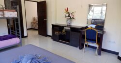 H010082 – East Pattaya Pool Villa For Rent