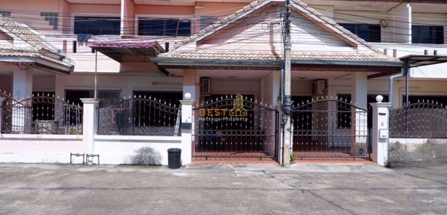 H010084 – East Pattaya Townhouse For Sale