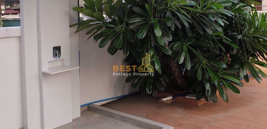 H010113 – East Pattaya Pool Villa Sale – Rent