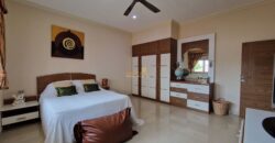 H010114 – East Pattaya Pool Villa For Sale