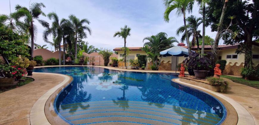 H010114 – East Pattaya Pool Villa For Sale