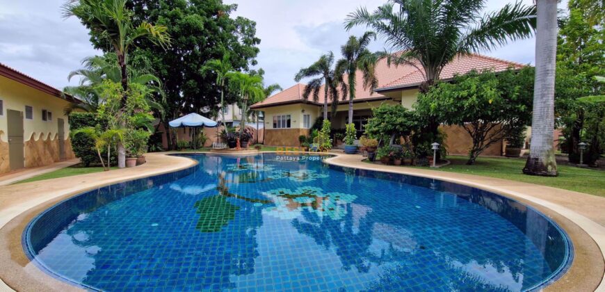 H010114 – East Pattaya Pool Villa For Sale