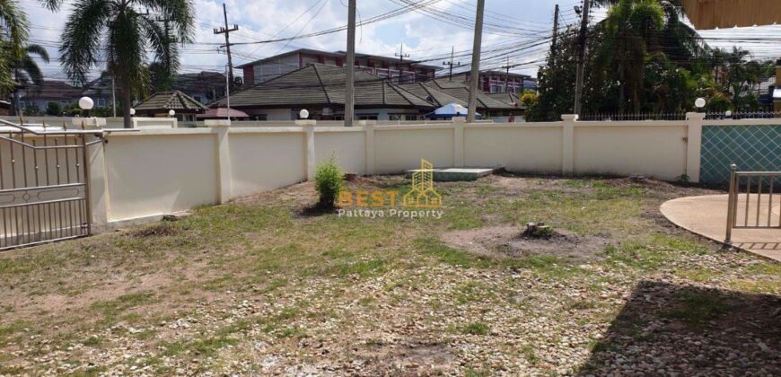 H009927 – East Pattaya Pool Villa For Sale