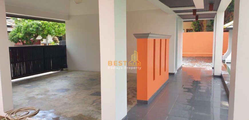 H010116 – East Pattaya Pool Villa For Sale