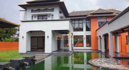 H010116 – East Pattaya Pool Villa For Sale