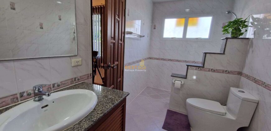 H010118 – East Pattaya Pool Villa For Sale