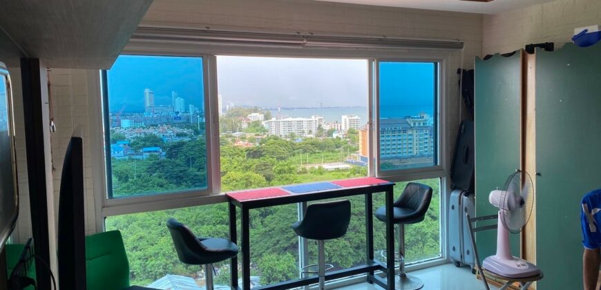 Newly Renovated Sea View Condo For Sale In Namtalay Condo