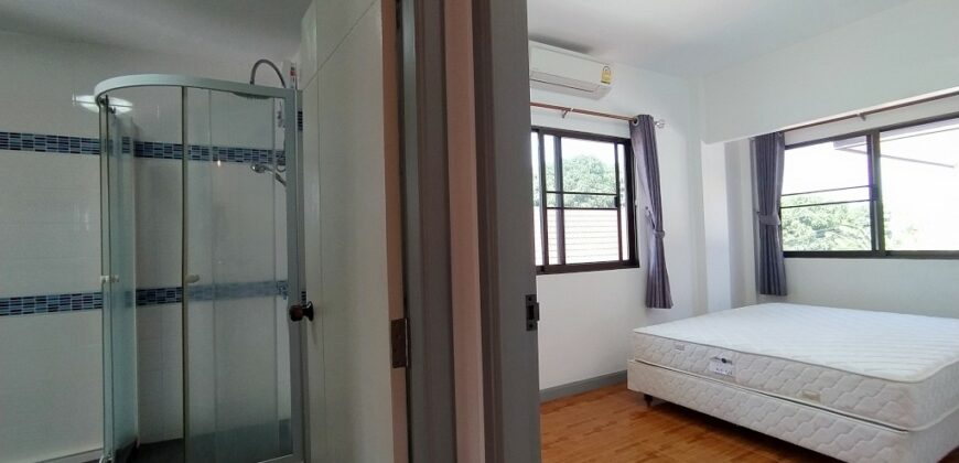 4 Bedroom House For Sale and Rent In Permsub Garden Resort, East Pattaya