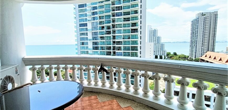 Beachfront condo for sale with tenant