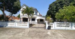 4 Bedroom House For Sale and Rent In Permsub Garden Resort, East Pattaya