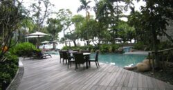 Luxury Beachfront Condo For Rent In North Point