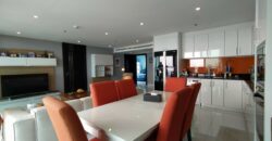 Luxury 3 Bedrooms condo for Sale in Pratumnak