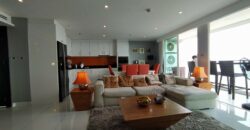 Luxury 3 Bedrooms condo for Sale in Pratumnak