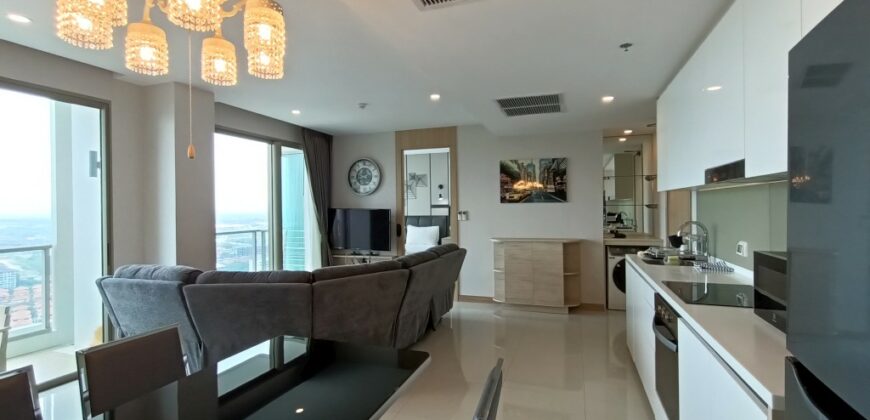 Luxury Condo For Sale with long term Tenant!