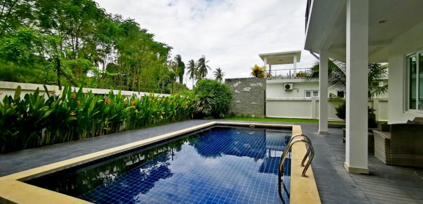 One-Storey Private Villa With Rooftop Terrace For Sale