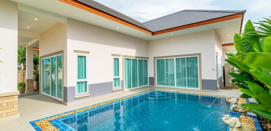 3 Bedrooms Pool Villa for Sale At Baan Dusit Garden