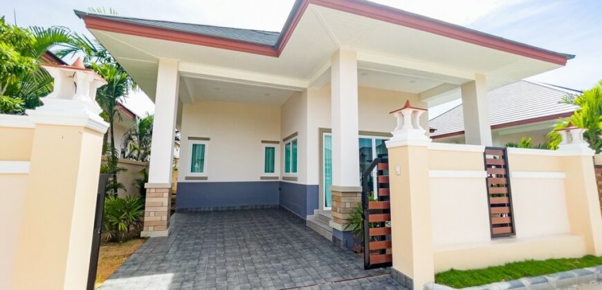 3 Bedrooms Pool Villa for Sale At Baan Dusit Garden