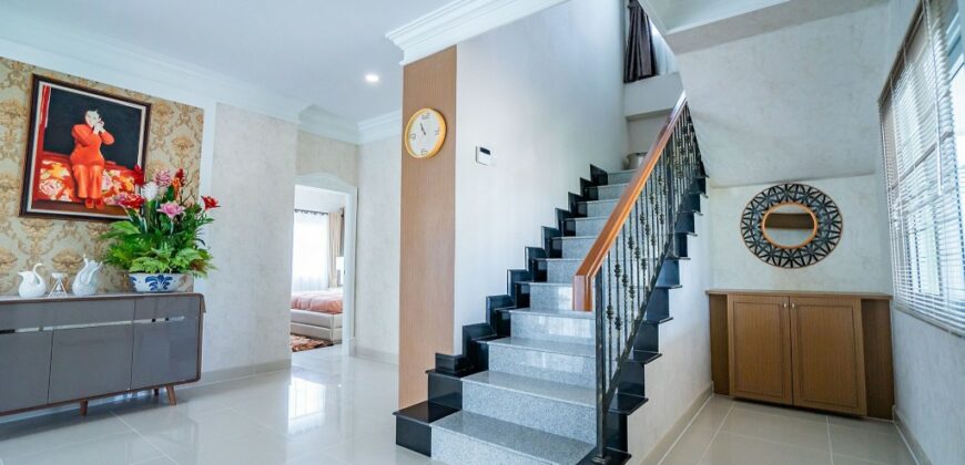 Quality beautiful house for sale Baan Dusit Pattaya Hill