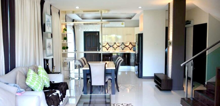 3 Bedroom House for sale Baan Dusit