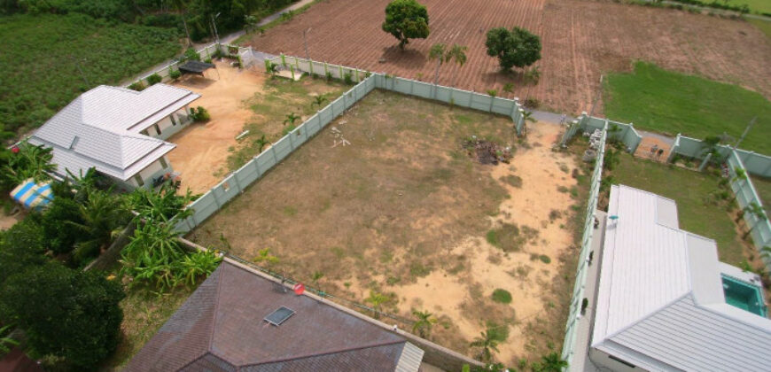 Building Plot  In Baan Amphur