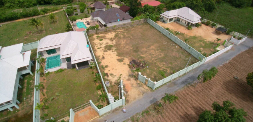 Building Plot  In Baan Amphur