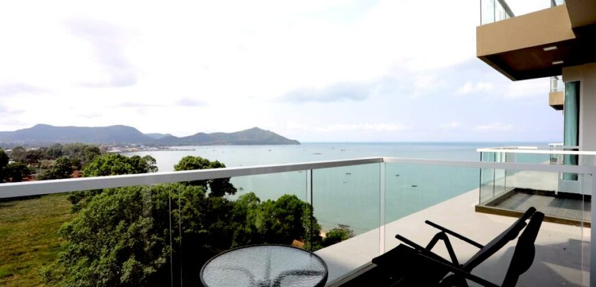 Unique beachfront condo for sale  Bang Saray Beach