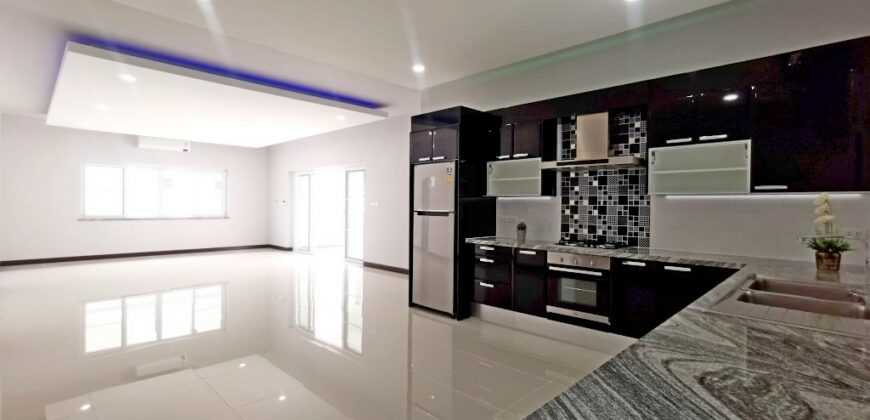 Brand new house for sale at Bangsaray