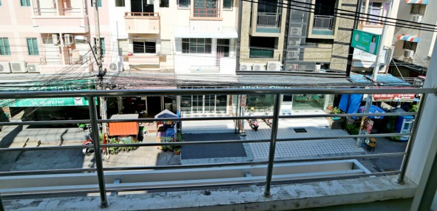 Commercial building for sale in central Pattaya