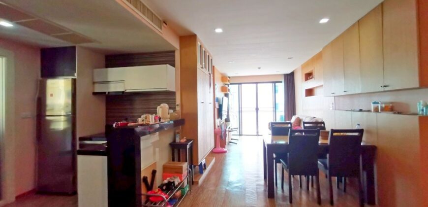 2 Bedroom Condo For Sale in Central Pattaya