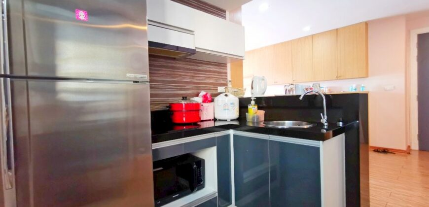 2 Bedroom Condo For Sale in Central Pattaya