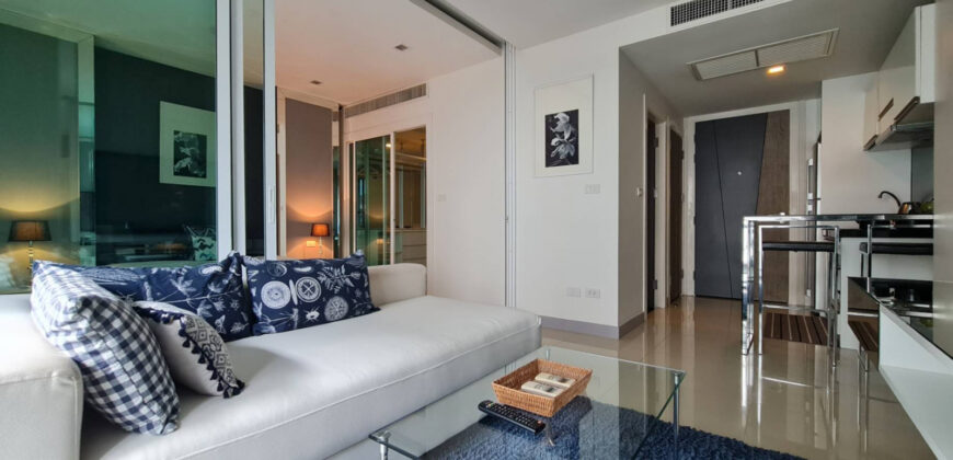 1 Bedroom Condo for sale in Sixty Six Condo