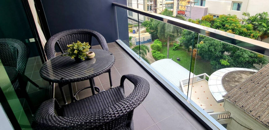 1 Bedroom Condo for sale in Sixty Six Condo