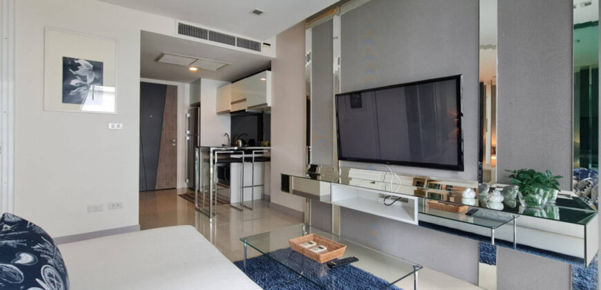 1 Bedroom Condo for sale in Sixty Six Condo