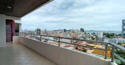 Sea view 2 bedrooms condo for in Central Pattaya