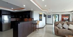 Sea view 2 bedrooms condo for in Central Pattaya