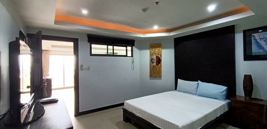 Sea view 2 bedrooms condo for in Central Pattaya