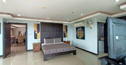 Sea view 2 bedrooms condo for in Central Pattaya