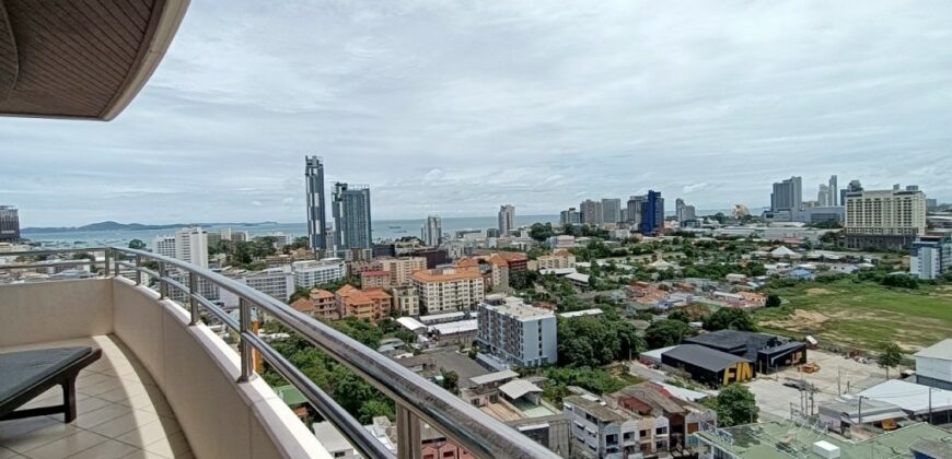 Sea view 2 bedrooms condo for in Central Pattaya