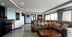 Sea view 2 bedrooms condo for in Central Pattaya